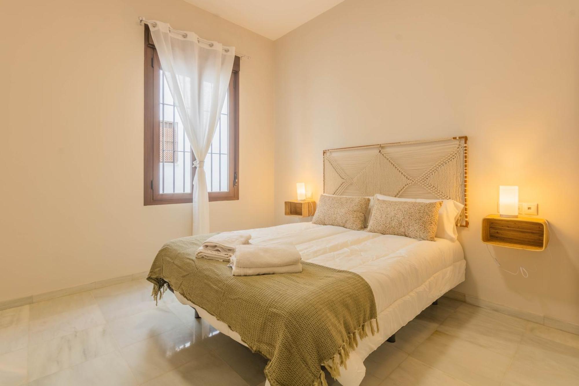 Apartamentos Los Abuelos - Cordoue Extérieur photo