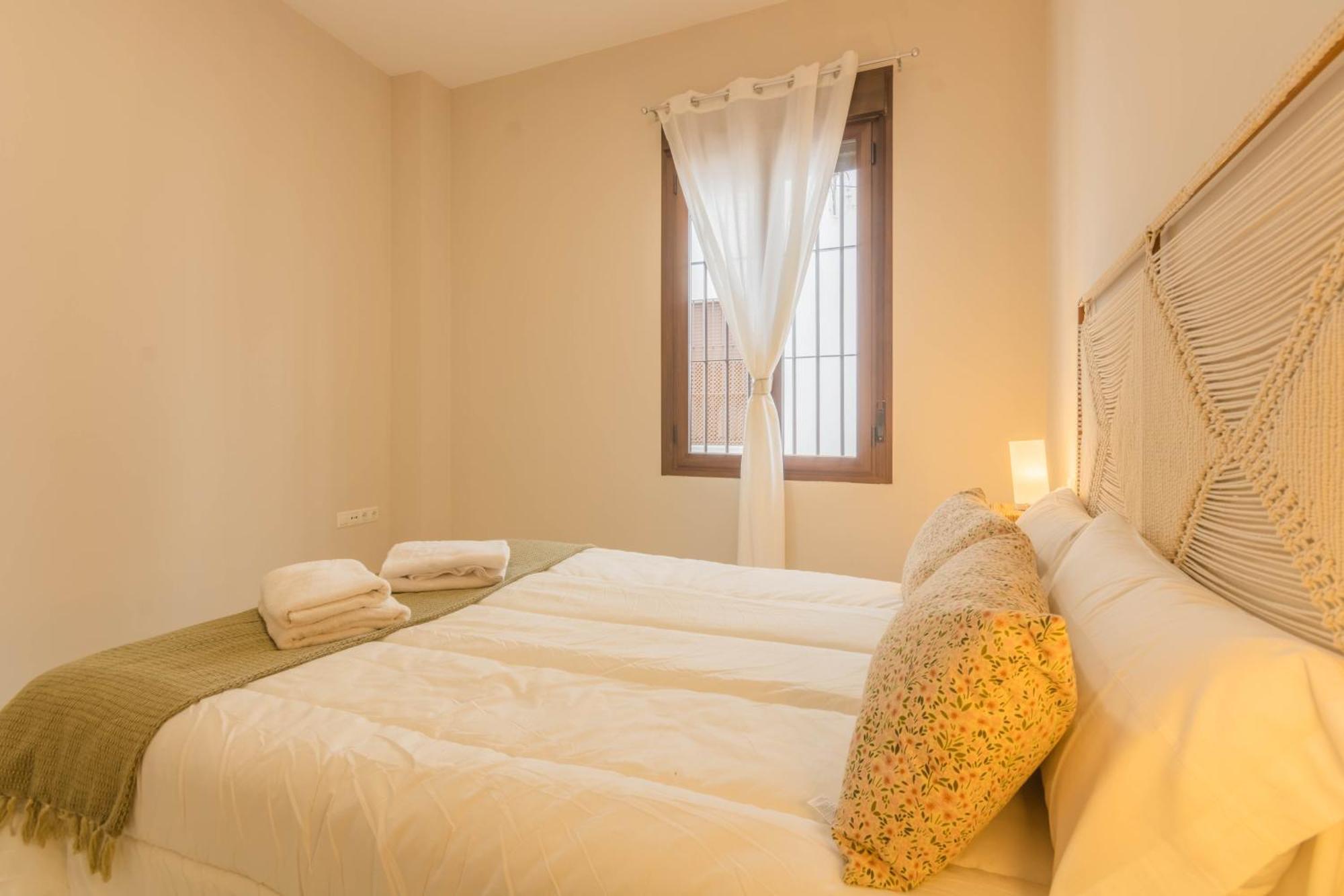 Apartamentos Los Abuelos - Cordoue Extérieur photo