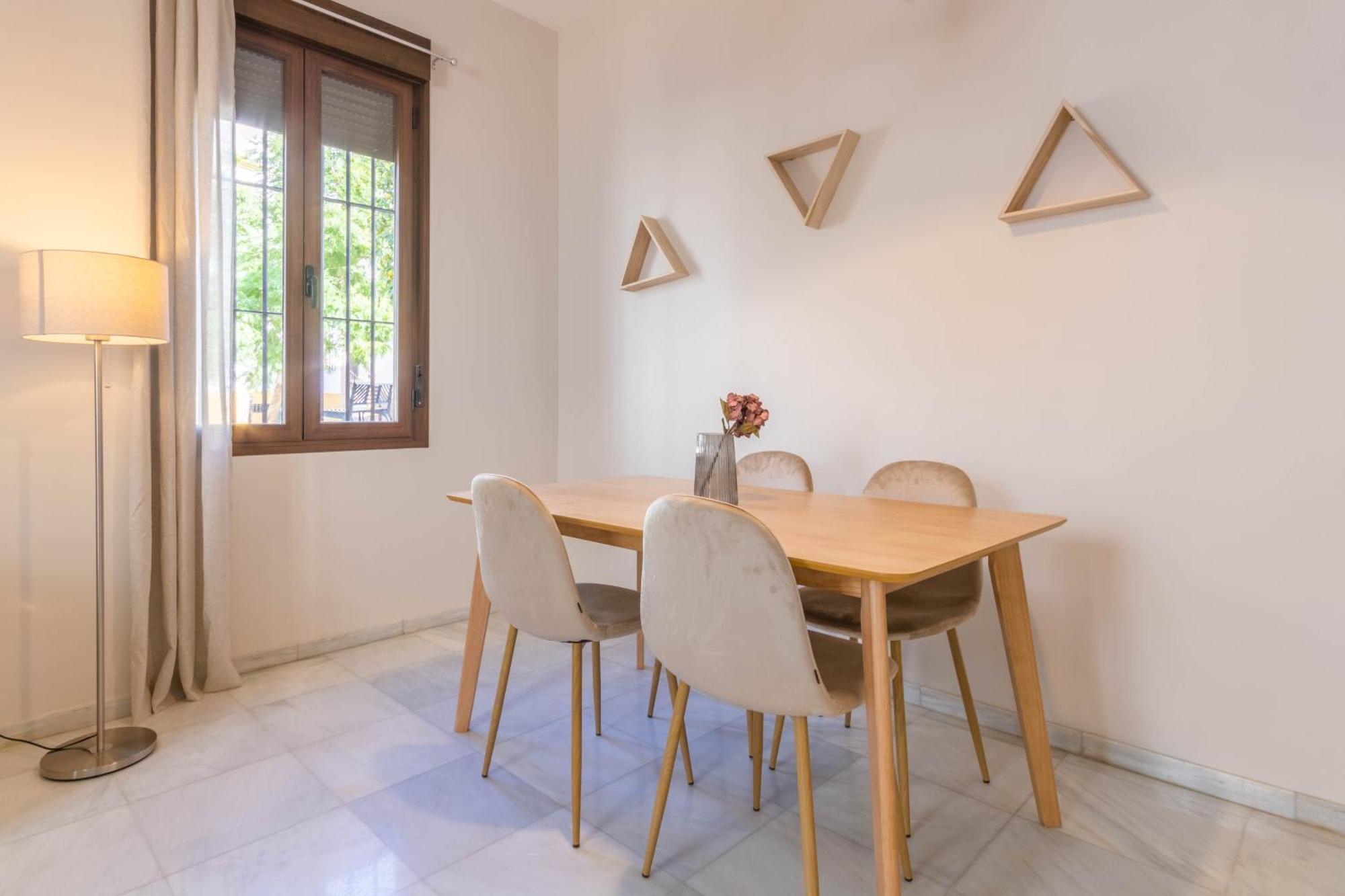 Apartamentos Los Abuelos - Cordoue Extérieur photo