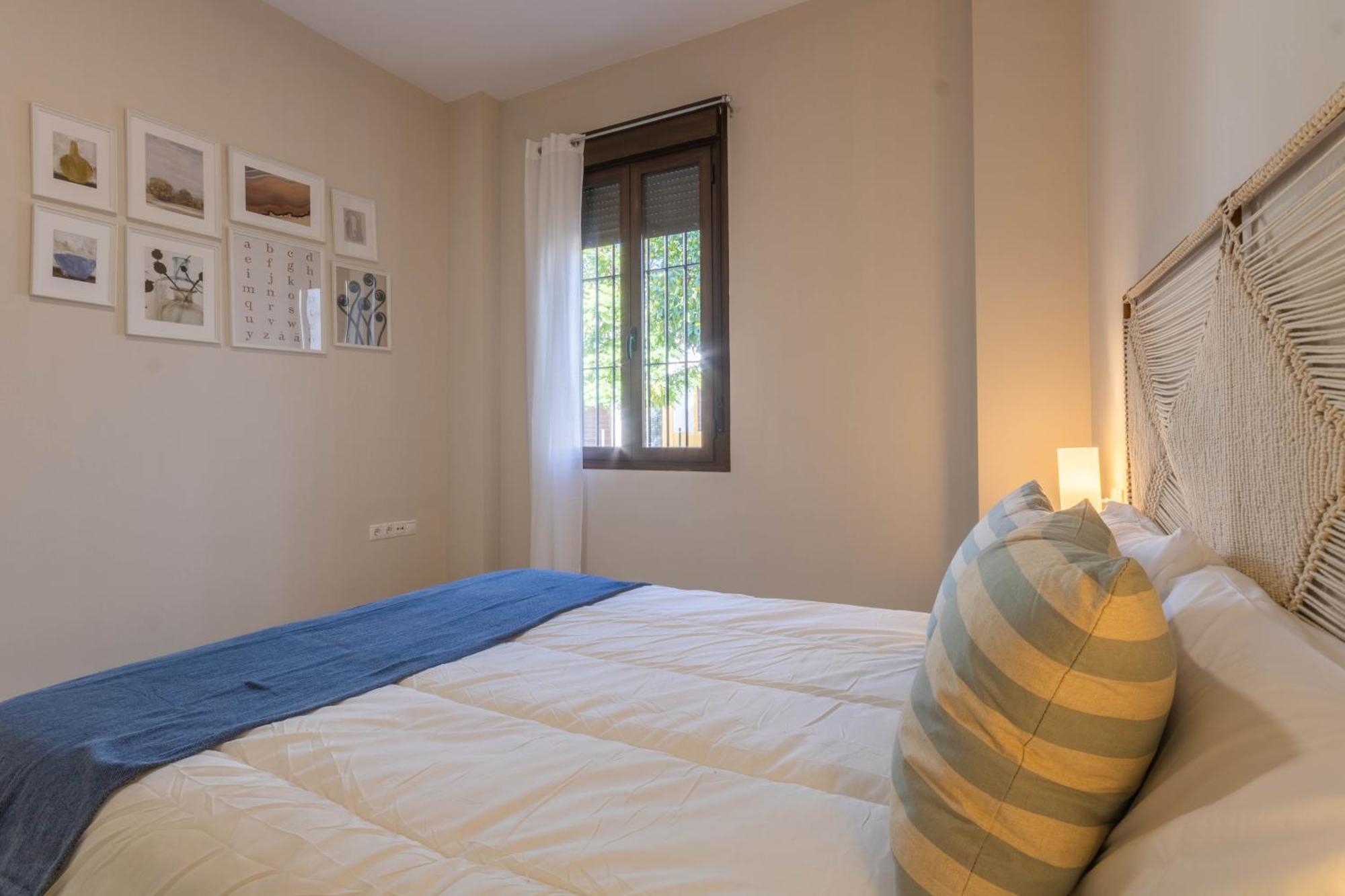 Apartamentos Los Abuelos - Cordoue Extérieur photo
