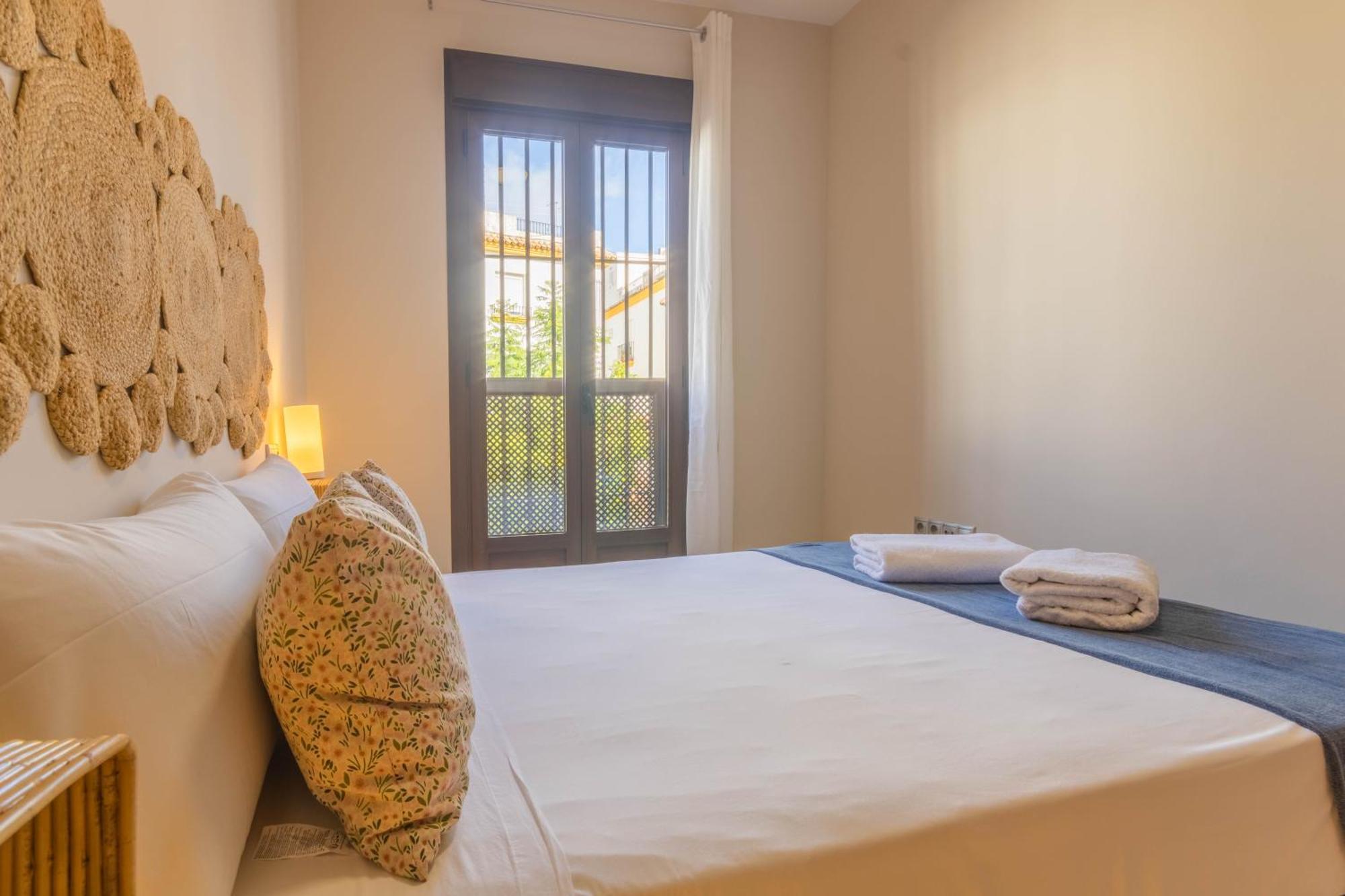Apartamentos Los Abuelos - Cordoue Extérieur photo